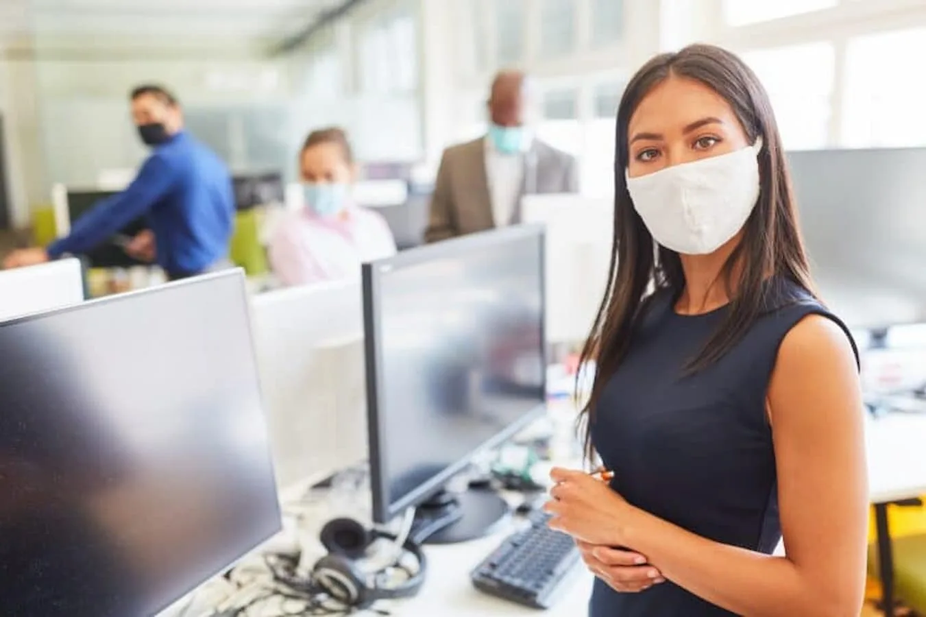 The Communication Challenges of Wearing a Face Mask Inclusive ASL